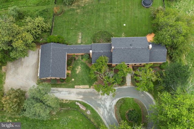 16694 OLD WATERFORD RD, Paeonian Springs, VA 20129