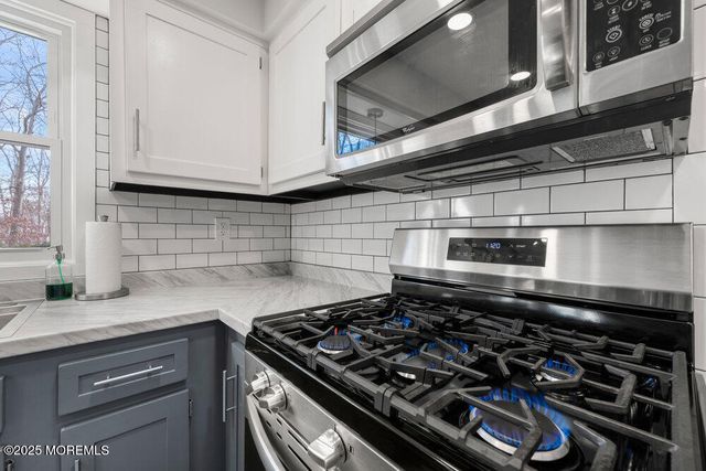 5 Dorchester Court, Jackson, NJ 08527