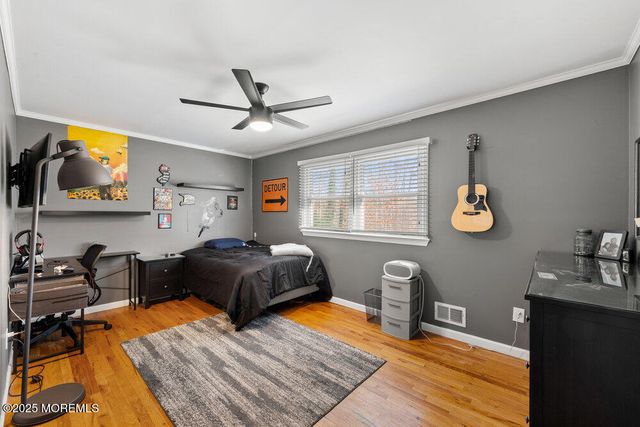 5 Dorchester Court, Jackson, NJ 08527