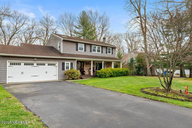 5 Dorchester Court, Jackson, NJ 08527