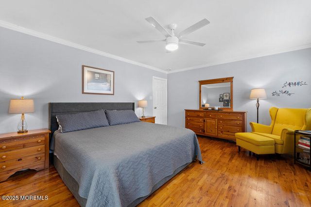 5 Dorchester Court, Jackson, NJ 08527