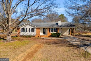 105 Carney Lake Road, Winterville, GA 30683