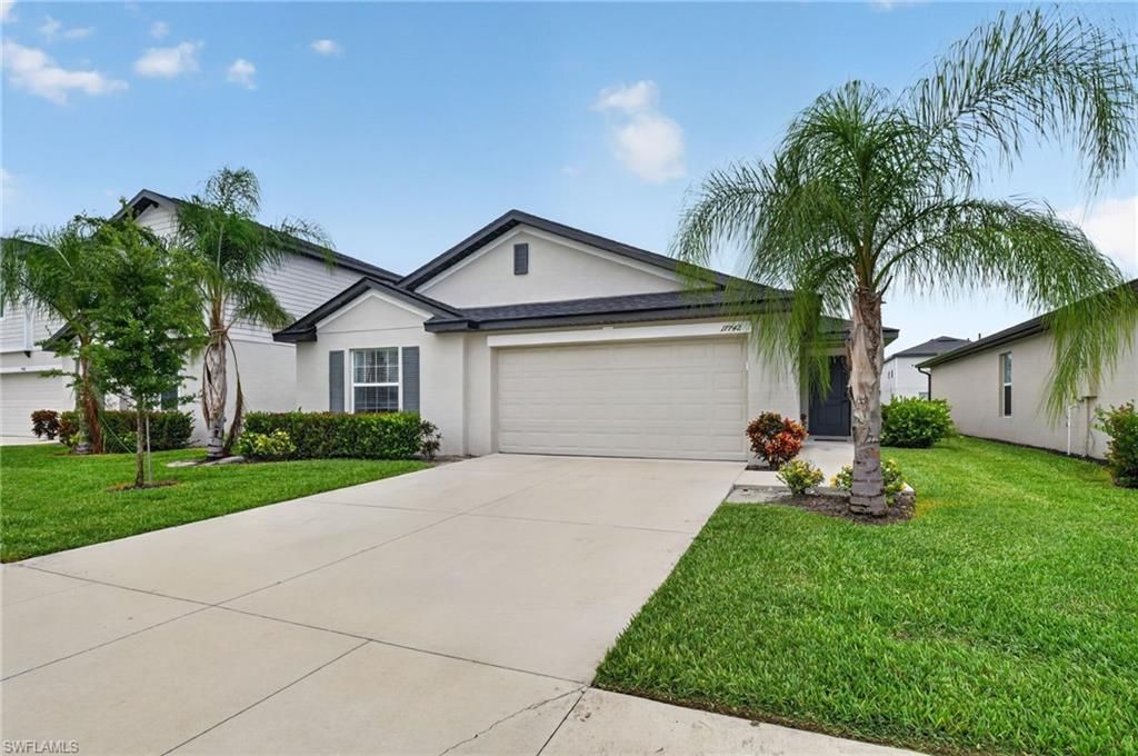 17742 Paradiso WAY, NORTH FORT MYERS, FL 33917 — exterior