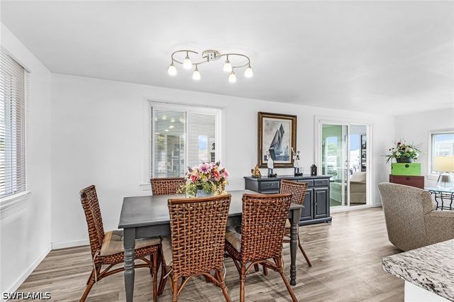 67 Sturbridge LN, Fort Myers, FL 33908