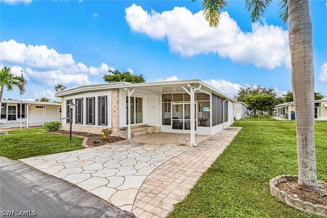 67 Sturbridge LN, Fort Myers, FL 33908