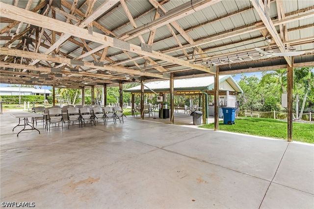 67 Sturbridge LN, Fort Myers, FL 33908