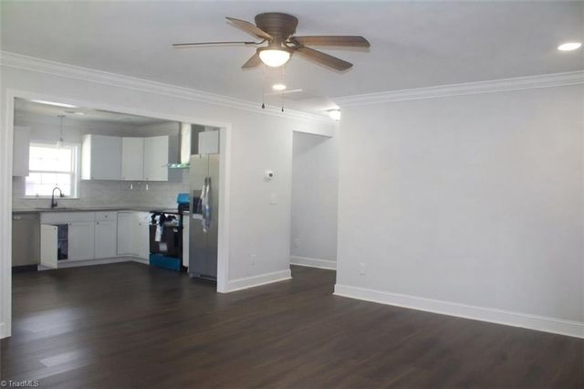 1000 Pine Circle Drive, High Point, NC 27265