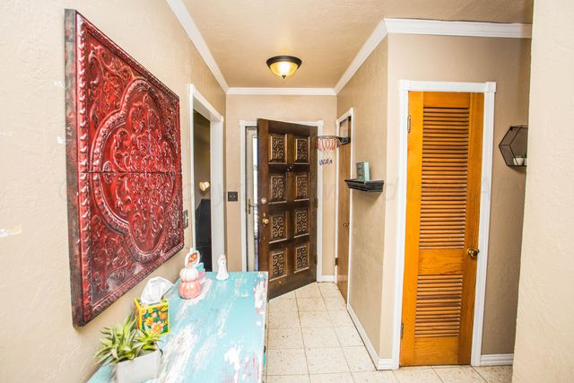 50 Fannin Drive, Tulia, TX 79088