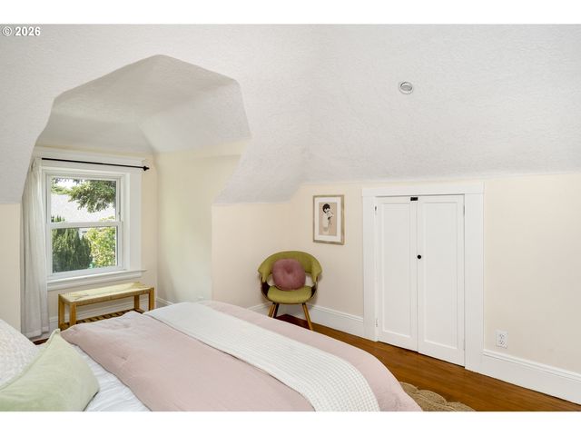 5035 Ne 6TH Ave, Portland, OR 97211