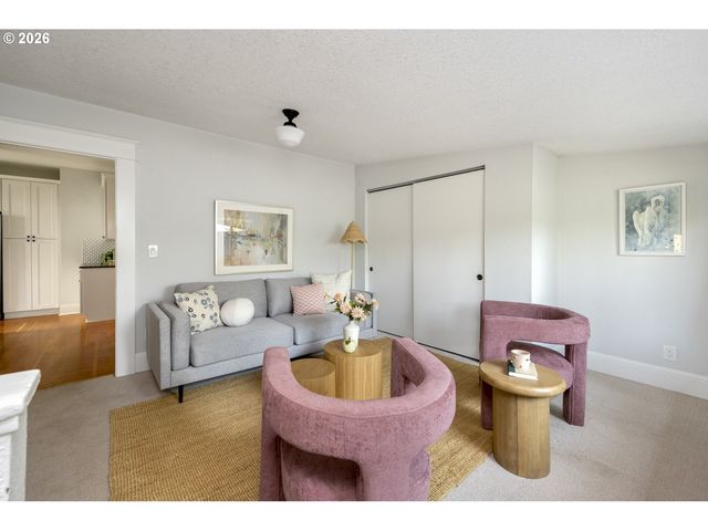5035 Ne 6TH Ave, Portland, OR 97211
