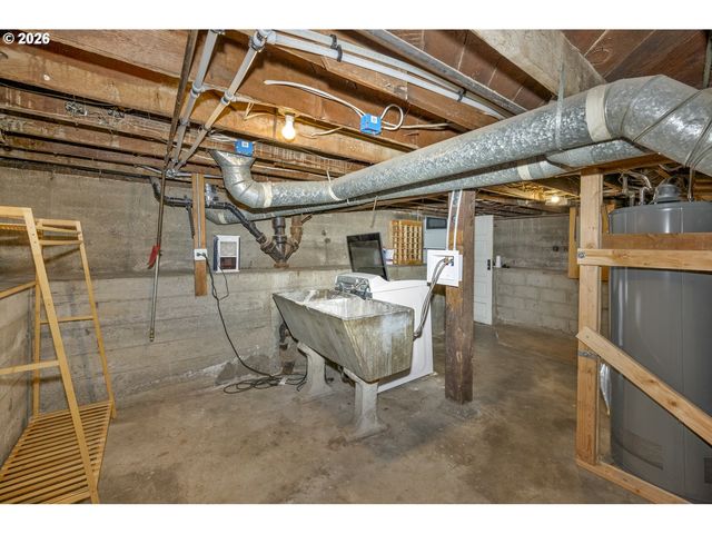 5035 Ne 6TH Ave, Portland, OR 97211