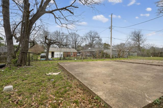 2166 CASSIE AVE, Memphis, TN 38127
