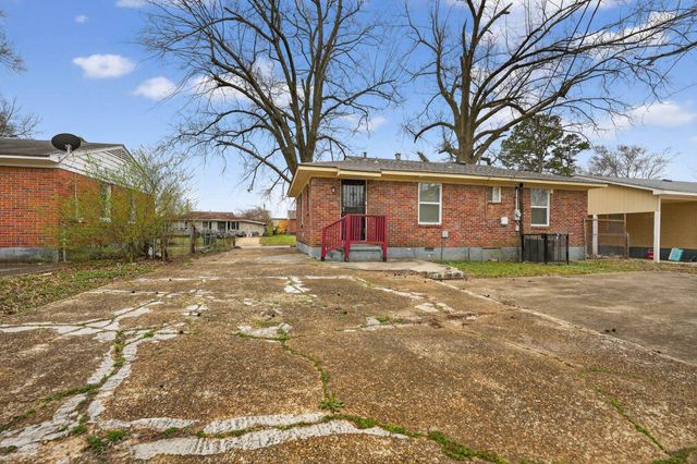 2166 CASSIE AVE, Memphis, TN 38127