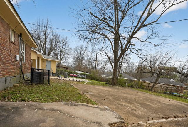 2166 CASSIE AVE, Memphis, TN 38127