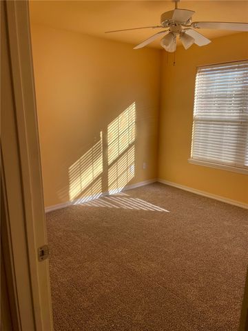 143 Fox Run Circle, Centerton, AR 72719