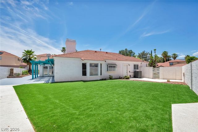 3000 Blue Fin Circle, Las Vegas, NV 89128