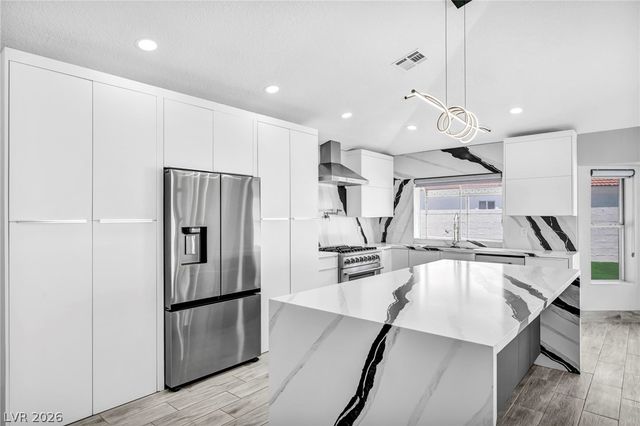 3000 Blue Fin Circle, Las Vegas, NV 89128