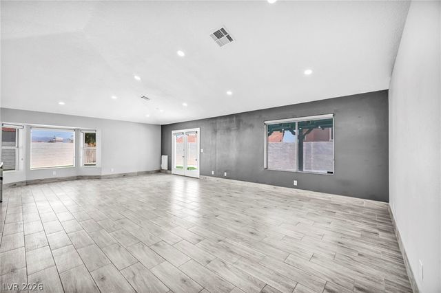3000 Blue Fin Circle, Las Vegas, NV 89128