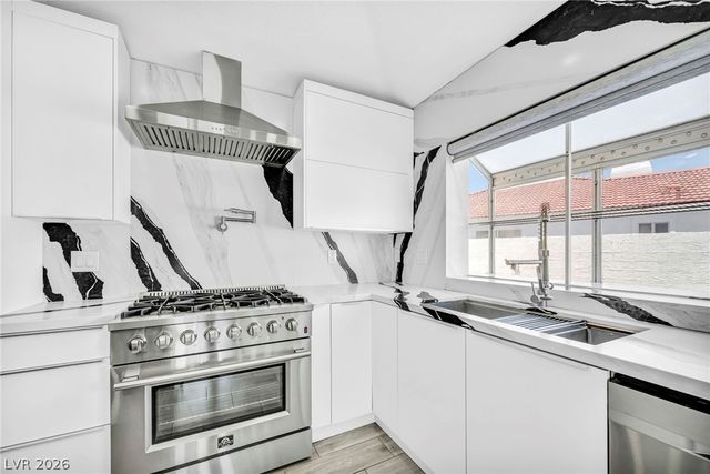 3000 Blue Fin Circle, Las Vegas, NV 89128