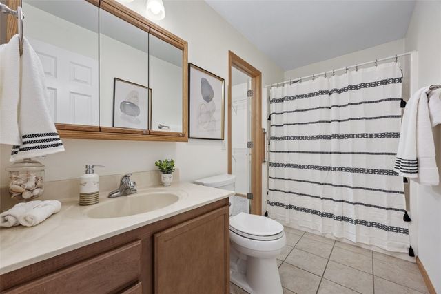 2121 Holiday Road, Coralville, IA 52241