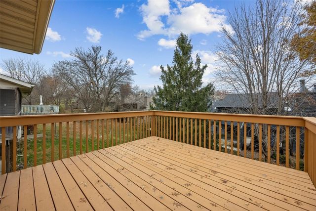 2121 Holiday Road, Coralville, IA 52241