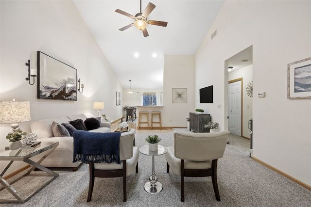 2121 Holiday Road, Coralville, IA 52241