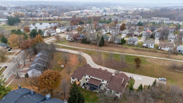 2121 Holiday Road, Coralville, IA 52241