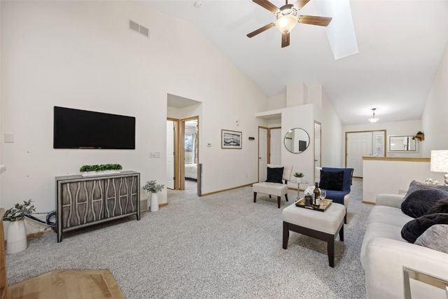 2121 Holiday Road, Coralville, IA 52241