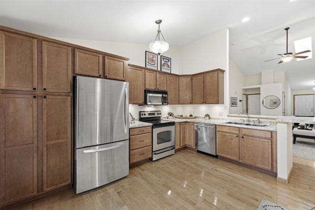 2121 Holiday Road, Coralville, IA 52241