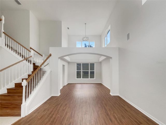 18105 REGENTS SQUARE DRIVE, Tampa, FL 33647