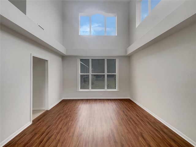 18105 REGENTS SQUARE DRIVE, Tampa, FL 33647