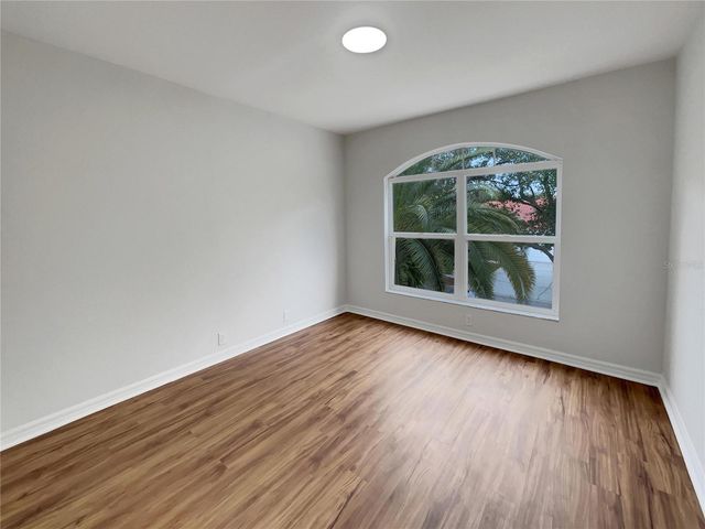 18105 REGENTS SQUARE DRIVE, Tampa, FL 33647