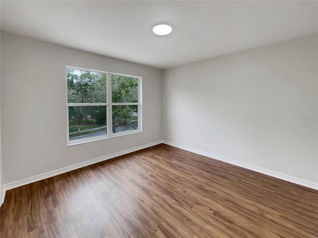 18105 REGENTS SQUARE DRIVE, Tampa, FL 33647