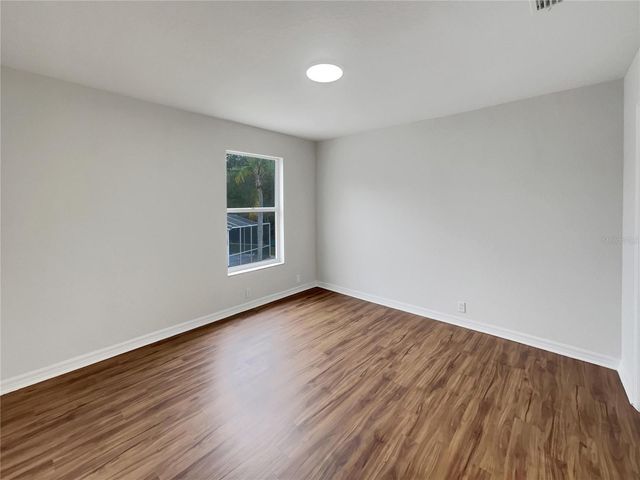 18105 REGENTS SQUARE DRIVE, Tampa, FL 33647