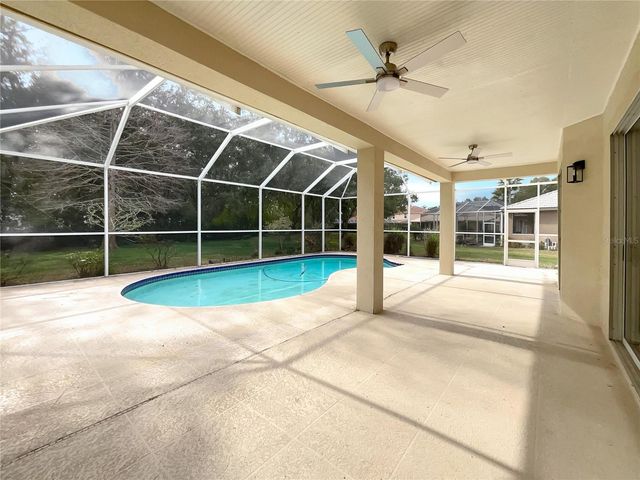 18105 REGENTS SQUARE DRIVE, Tampa, FL 33647