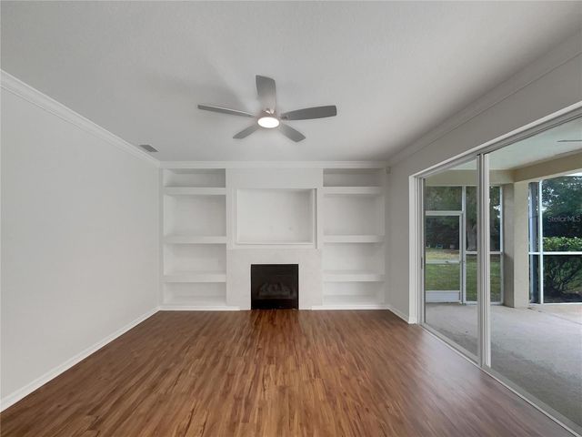 18105 REGENTS SQUARE DRIVE, Tampa, FL 33647