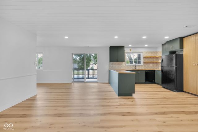 6510 Stony Ridge Way C, Indianapolis, IN 46260