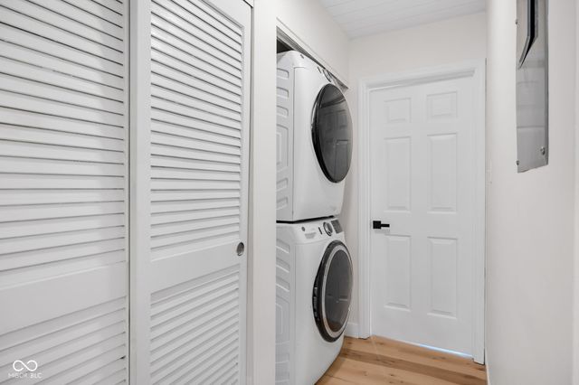 6510 Stony Ridge Way C, Indianapolis, IN 46260