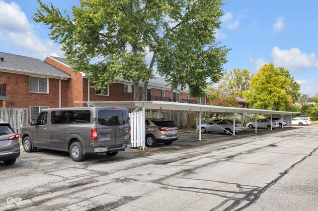 6510 Stony Ridge Way C, Indianapolis, IN 46260