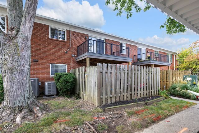 6510 Stony Ridge Way C, Indianapolis, IN 46260