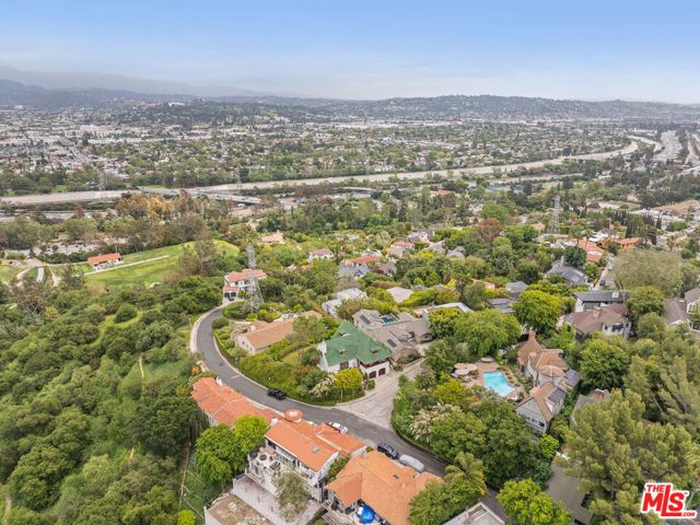 3806 Carnavon Way, Los Angeles, CA 90027