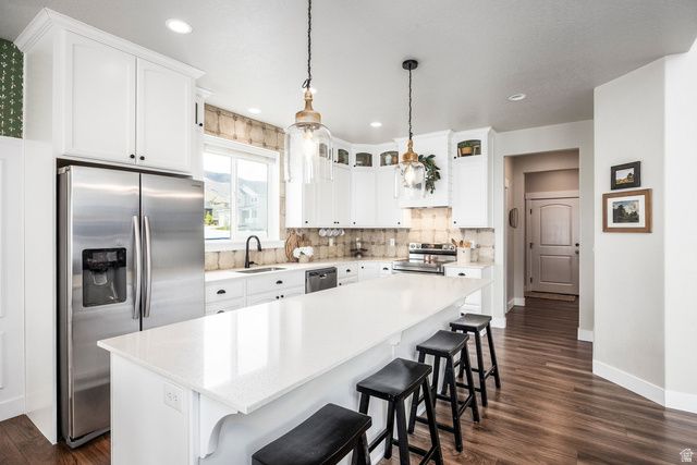 2857 E CARRIAGE HILL DR, Eagle Mountain, UT 84005