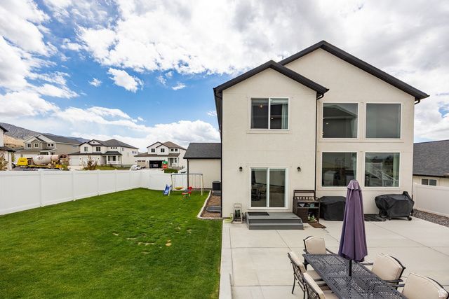 2857 E CARRIAGE HILL DR, Eagle Mountain, UT 84005