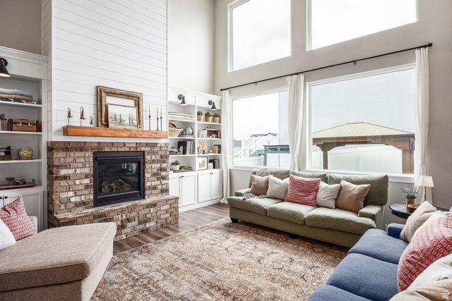 2857 E CARRIAGE HILL DR, Eagle Mountain, UT 84005