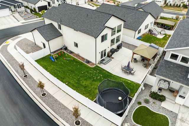 2857 E CARRIAGE HILL DR, Eagle Mountain, UT 84005