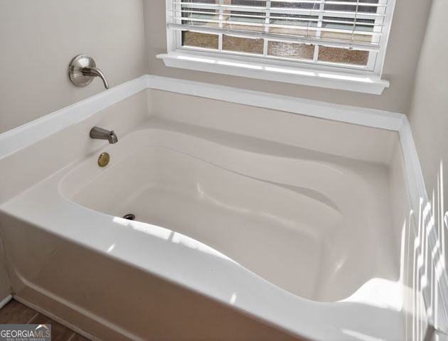 2089 Black Oak Lane, Ellenwood, GA 30294