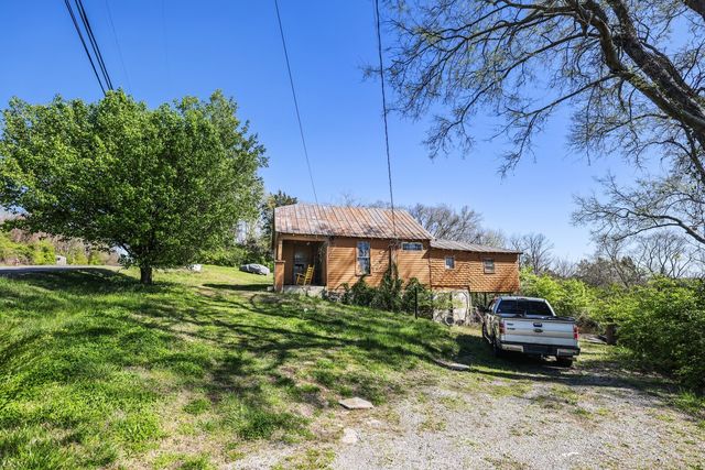 5052 Mount View Rd, Antioch, TN 37013