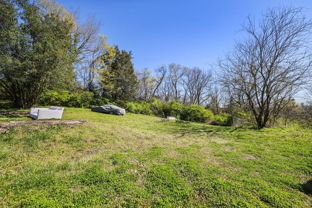 5052 Mount View Rd, Antioch, TN 37013