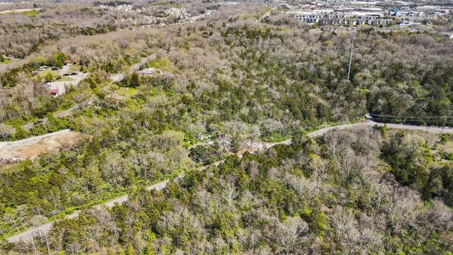 5052 Mount View Rd, Antioch, TN 37013