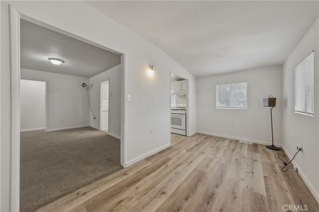 7888 Lankershim Avenue, Highland, CA 92346